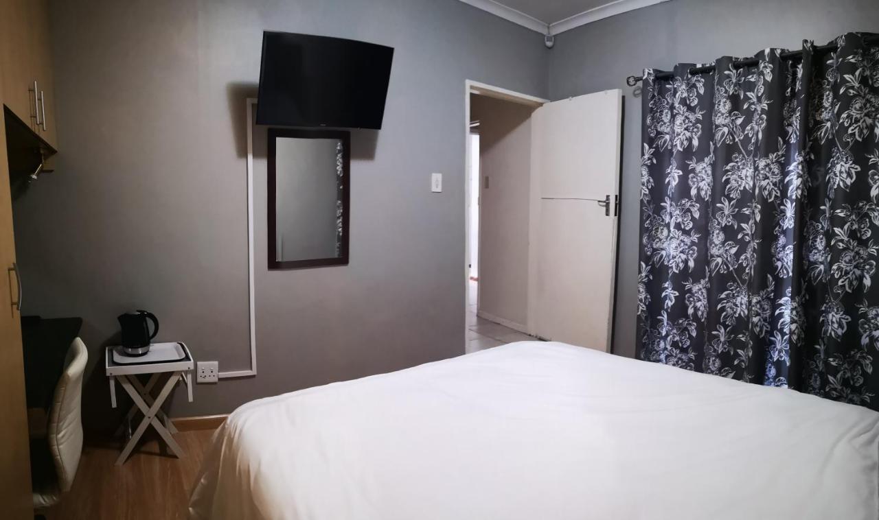 Twinnpalms Accommodation Cape Town Bagian luar foto